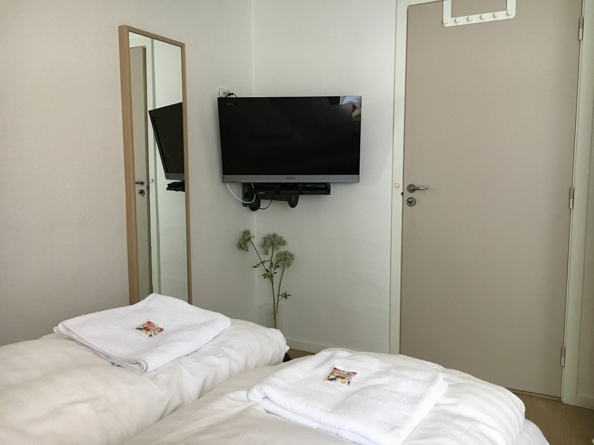 Helts B&B - Helts Guesthouse Хернинг Екстериор снимка